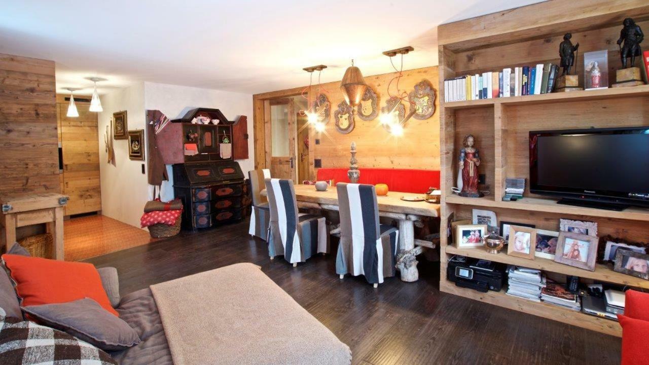 Chesa La Posta Apartman Samedan Kültér fotó